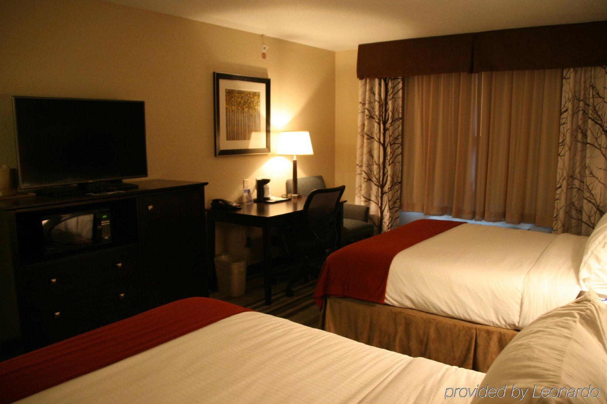 Holiday Inn Express & Suites Nevada By Ihg Εξωτερικό φωτογραφία