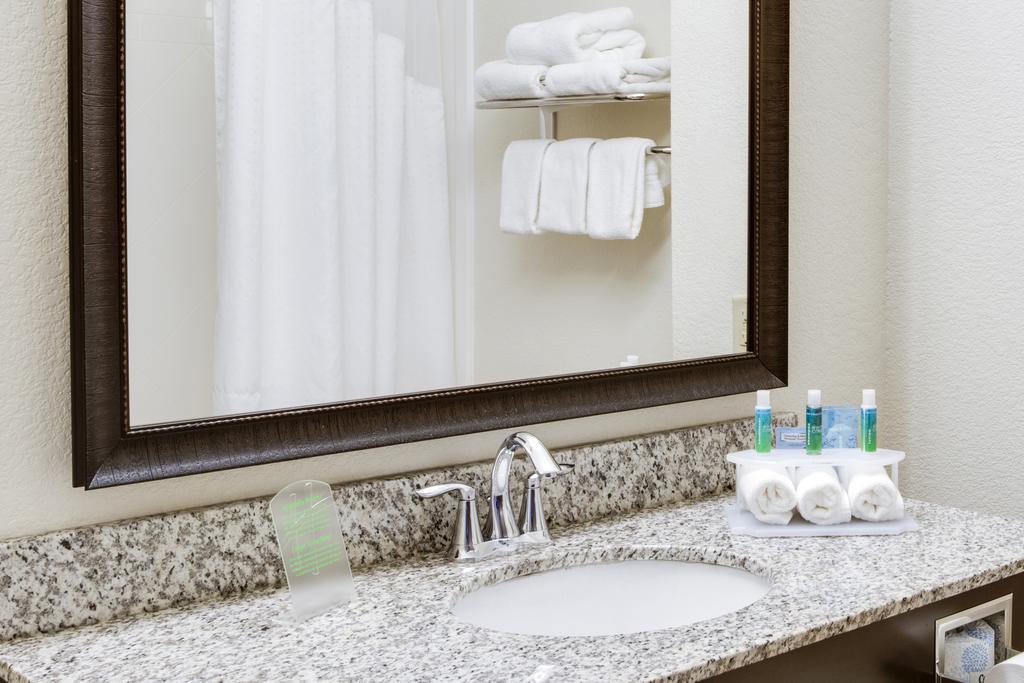 Holiday Inn Express & Suites Nevada By Ihg Εξωτερικό φωτογραφία