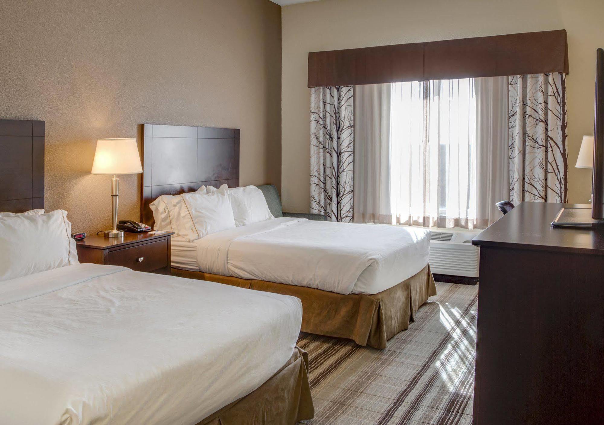 Holiday Inn Express & Suites Nevada By Ihg Εξωτερικό φωτογραφία