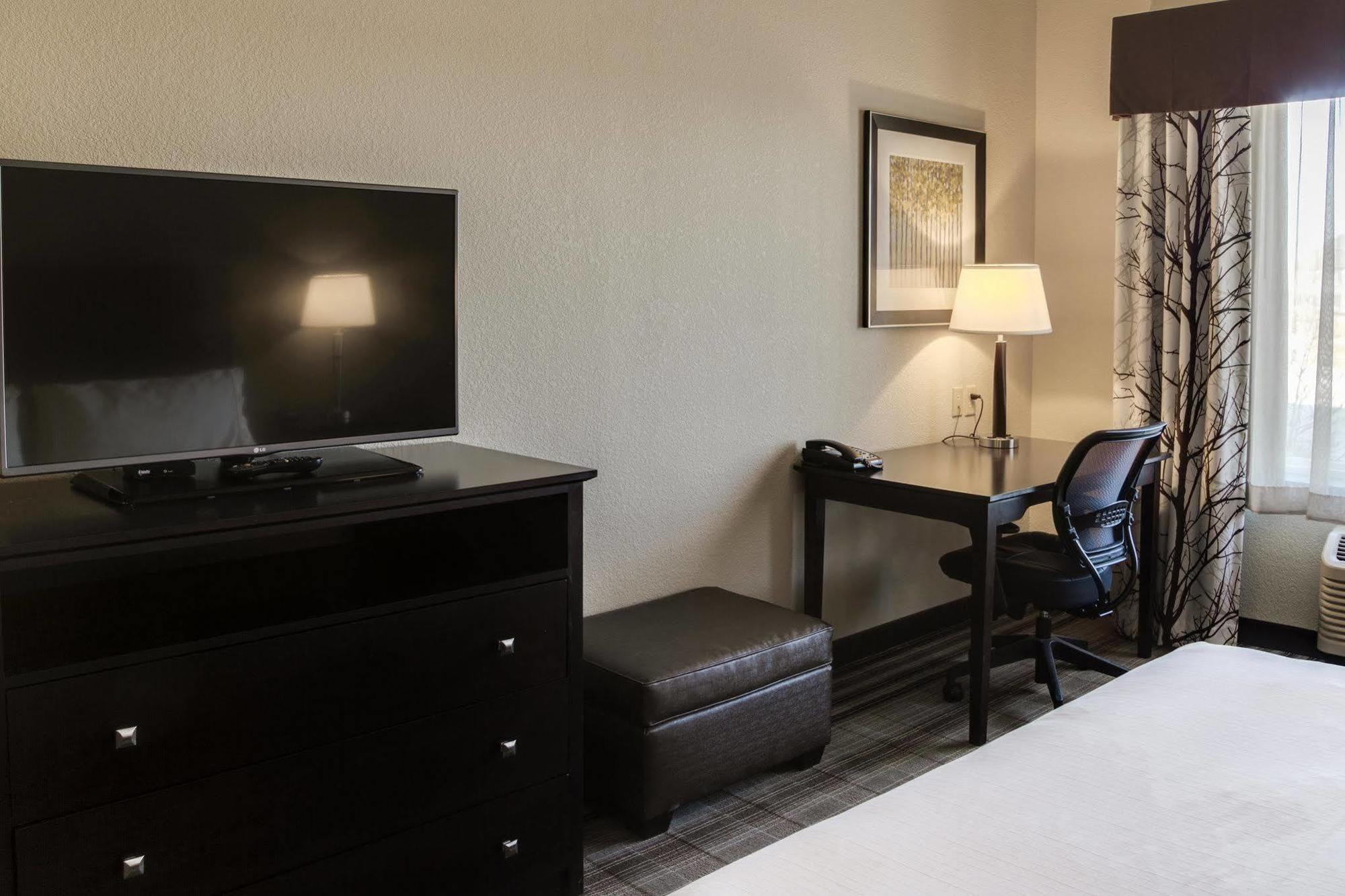 Holiday Inn Express & Suites Nevada By Ihg Εξωτερικό φωτογραφία